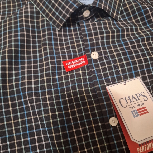 NWT CHAPS Everyday Performance Mens Black Blue Plaid Short Sleeve Button Up SM - Picture 6 of 8